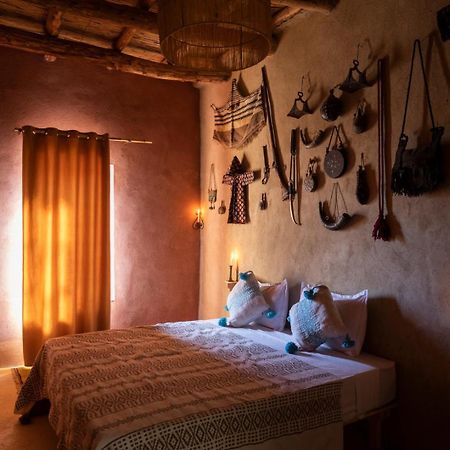 Kasbah Tebi Bed & Breakfast Ait Ben Haddou Bagian luar foto